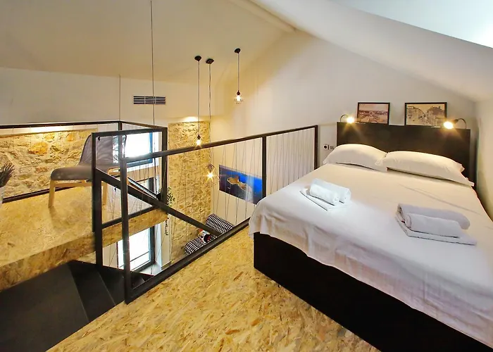 Guverna New City Accommodation