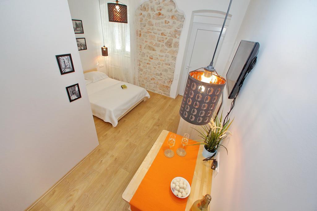 Guverna New Apartment *