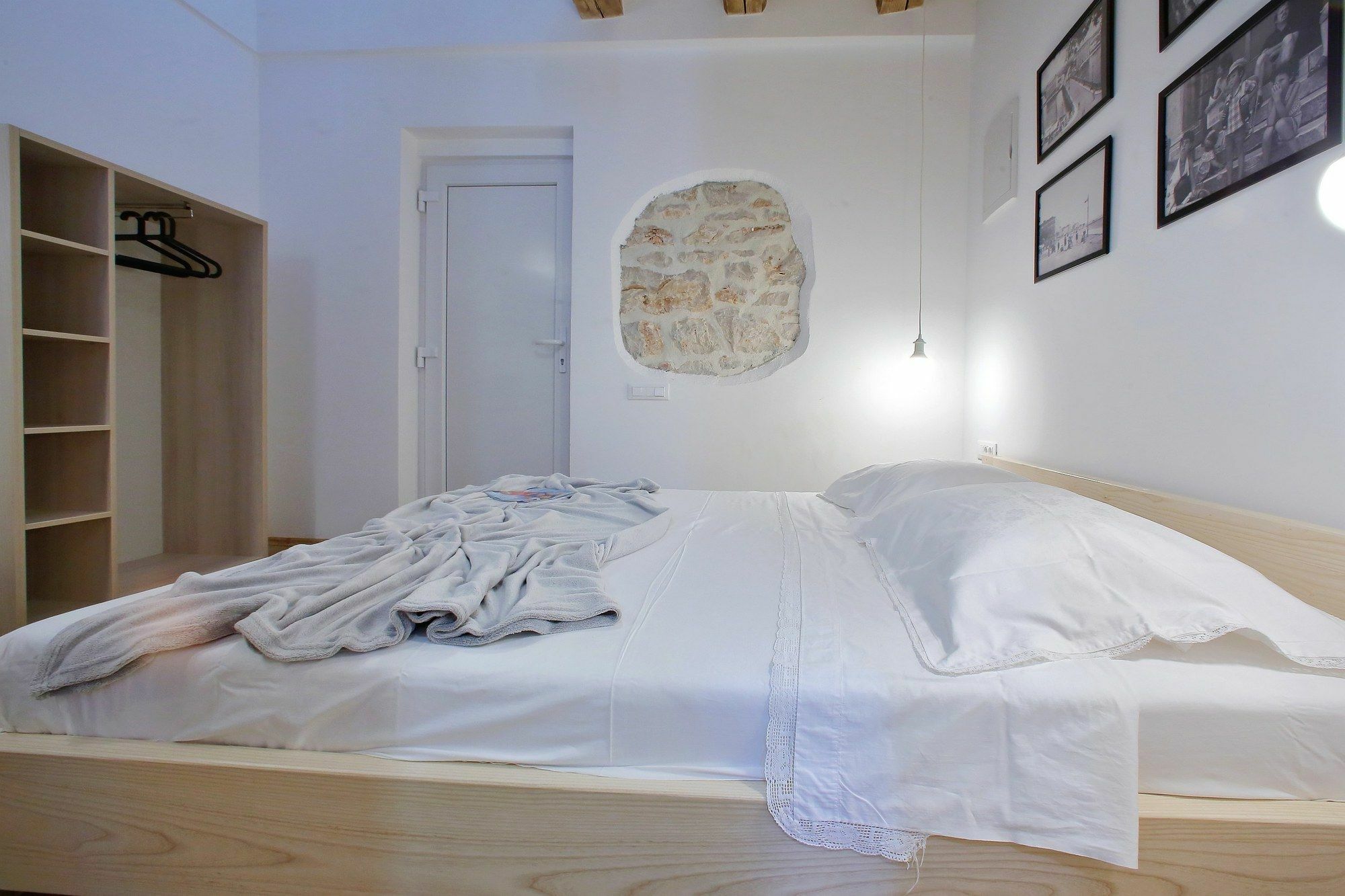 Guverna New Apartment